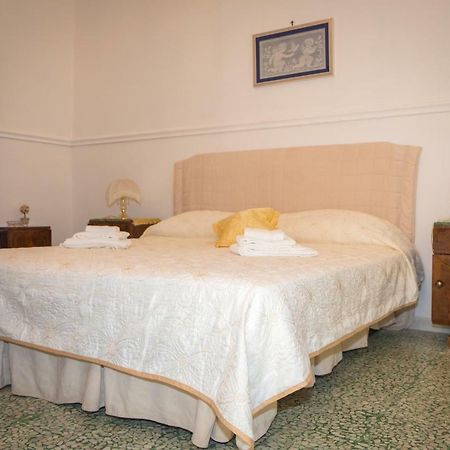 Giulia E Pietro - Marettimo Apartments Bagian luar foto