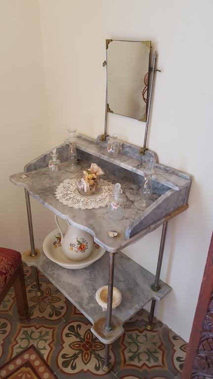 Giulia E Pietro - Marettimo Apartments Bagian luar foto