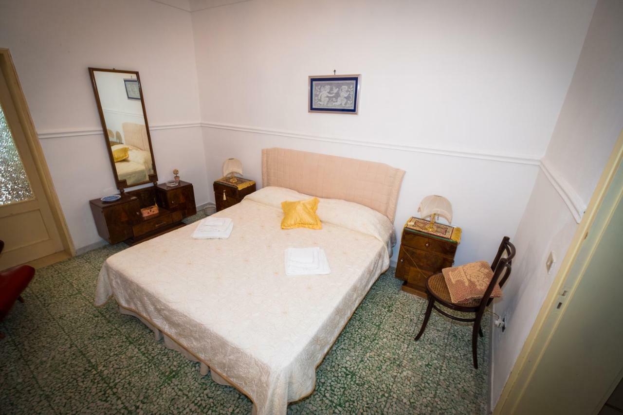 Giulia E Pietro - Marettimo Apartments Bagian luar foto