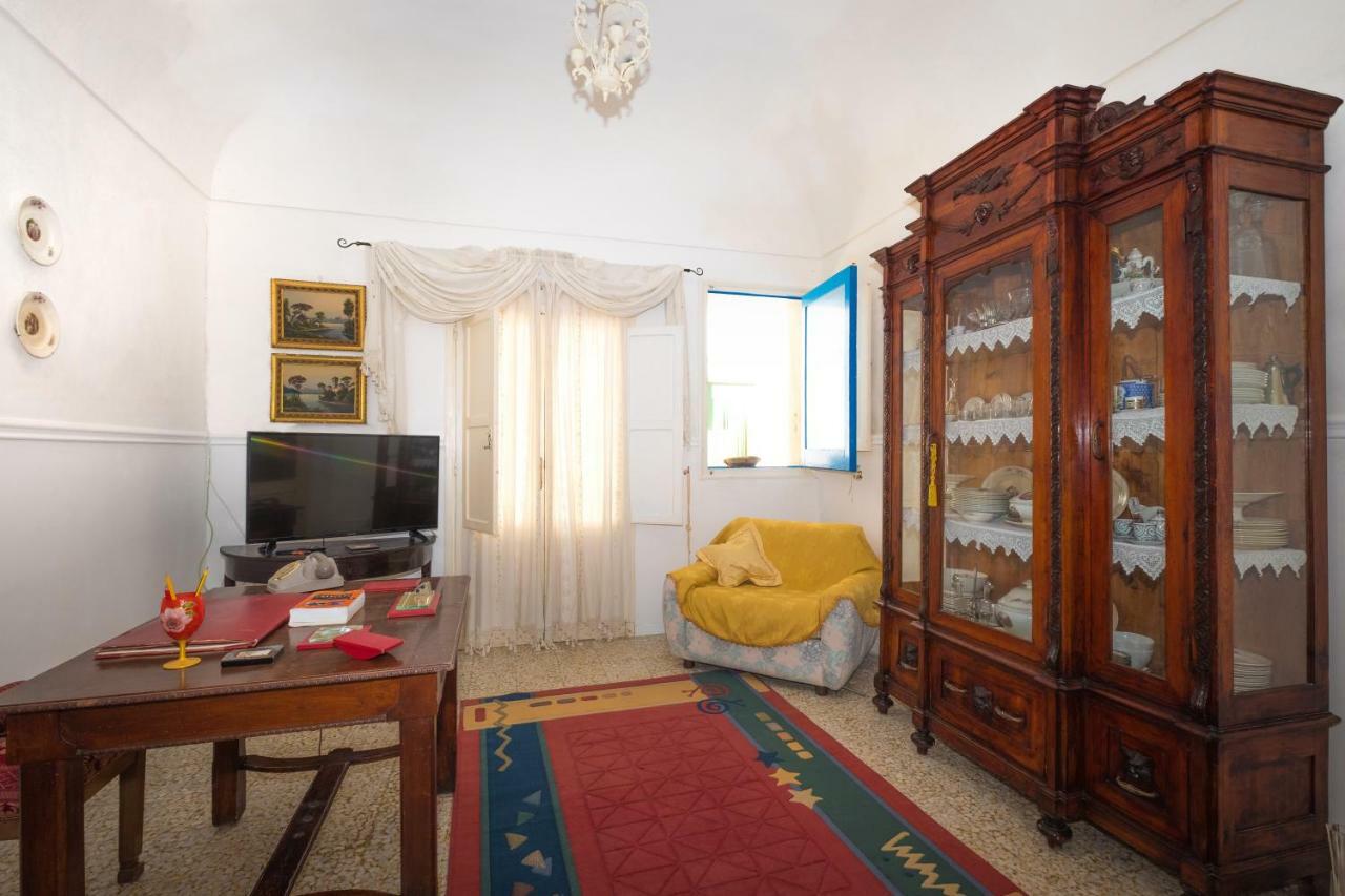 Giulia E Pietro - Marettimo Apartments Bagian luar foto