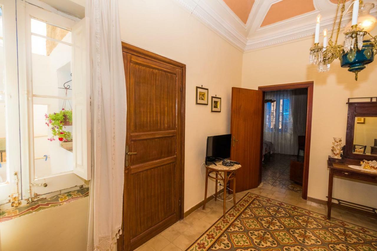 Giulia E Pietro - Marettimo Apartments Bagian luar foto