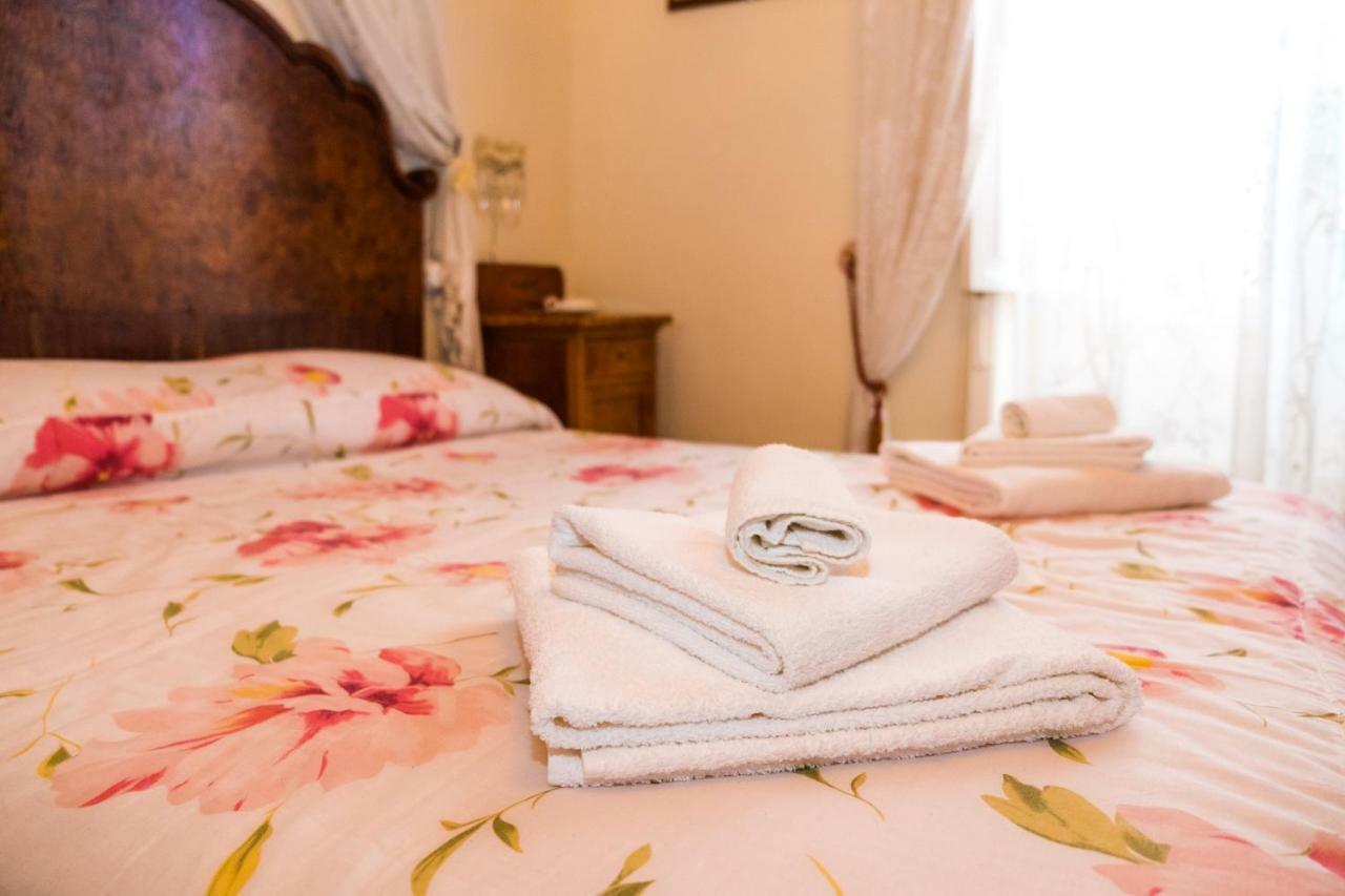 Giulia E Pietro - Marettimo Apartments Bagian luar foto
