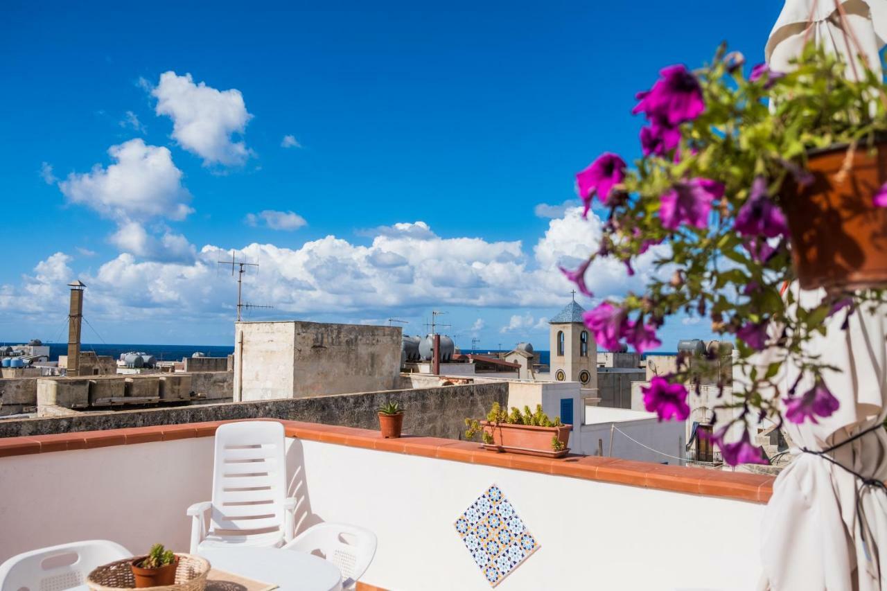 Giulia E Pietro - Marettimo Apartments Bagian luar foto